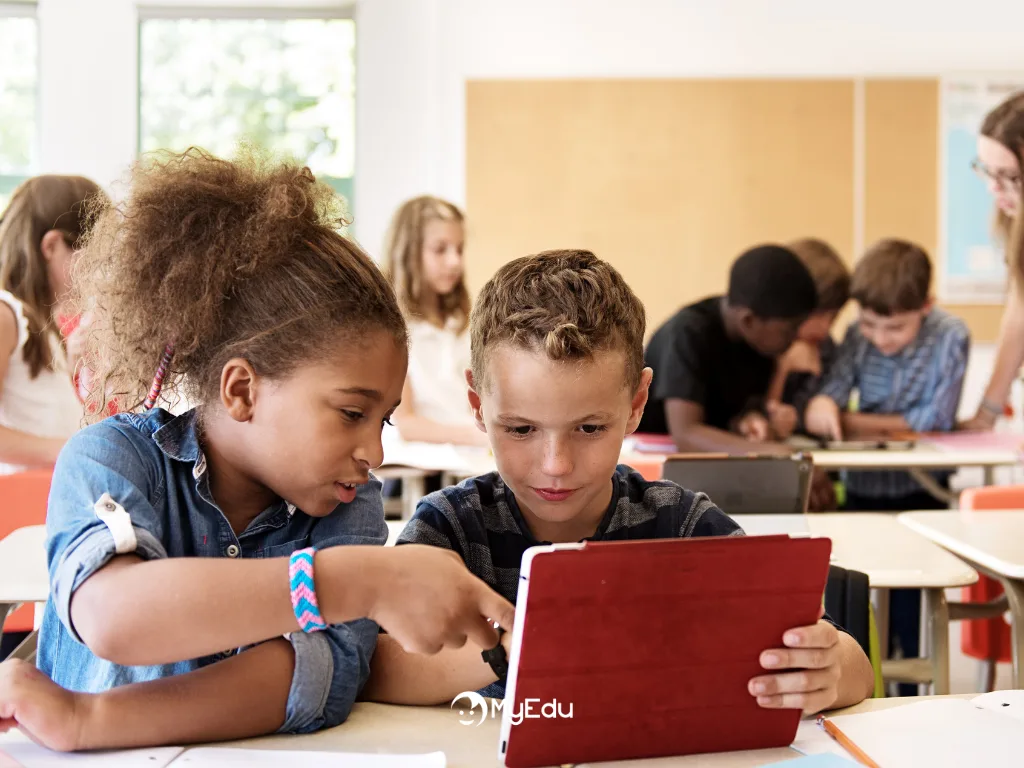 Educazione digitale e apprendimento nel 2026: guida per genitori consapevoli